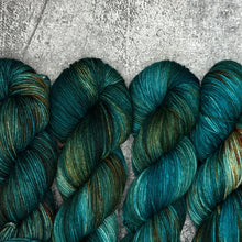 Load image into Gallery viewer, Lucky Penny