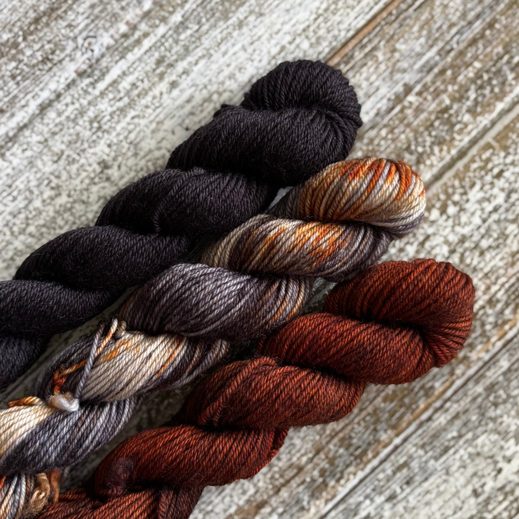 Gnumpkin Gnome Yarn Kit  🧶